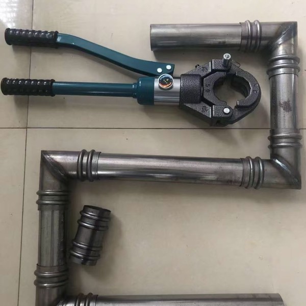 凌源鑫亿呈冷却管